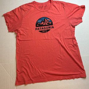 Patagonia Men's Fitz Roy Scope Organic T-Shirt Size Large Slim Fit